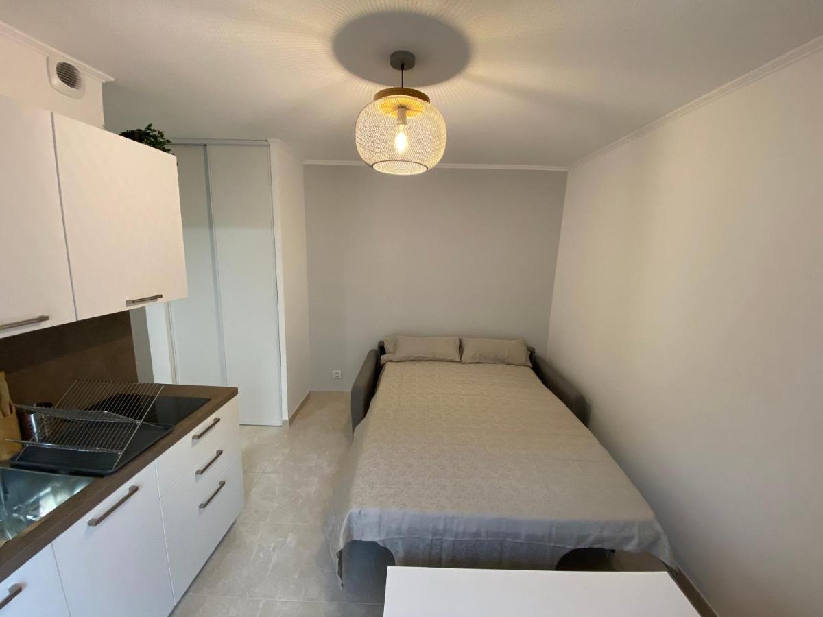 Ferienwohnung Studio Refait A Neuf, Proche Promenade Des Angais Nizza Exterior foto